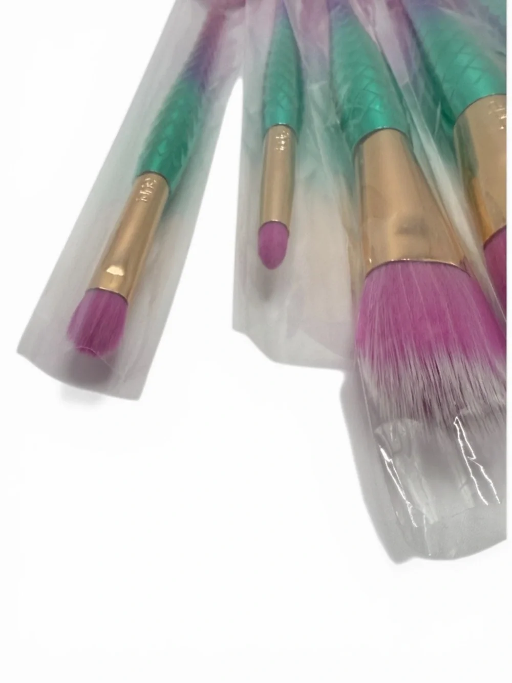 Tarte Minutes To Mermaid Synthetic Brush Set 5 DISCONTINUED Shadow Highlighter‎
